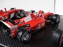 1:43 Hot Wheels Ferrari F2001 2001 Rojo. Subida por DaVinci